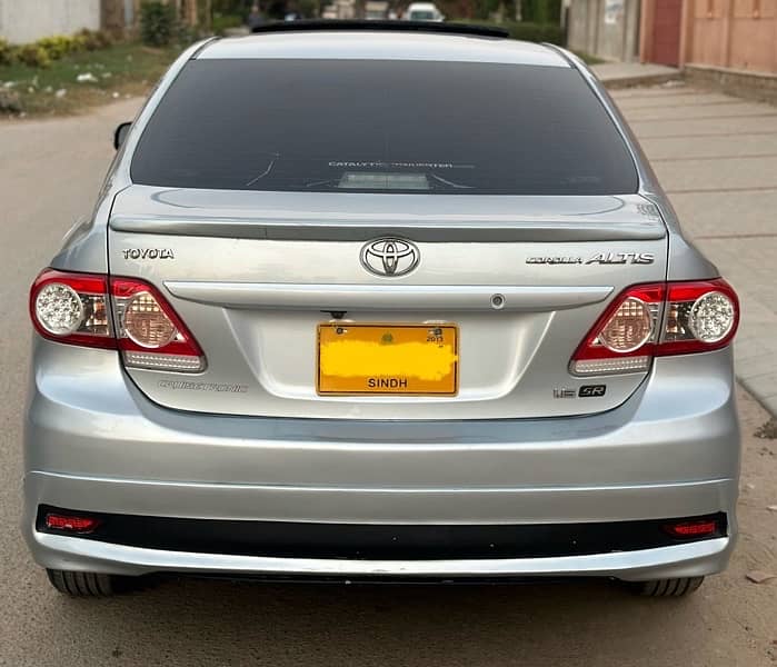 Toyota Altis 2013 cruisetronic with Sunroof full original 3