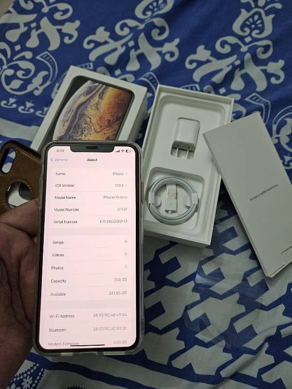 iphone xs max  256 GB pta approved 2