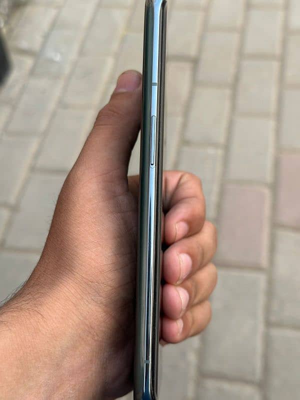 One plus 9 pro 12 gb ram 256 gb memory Pta approved 1