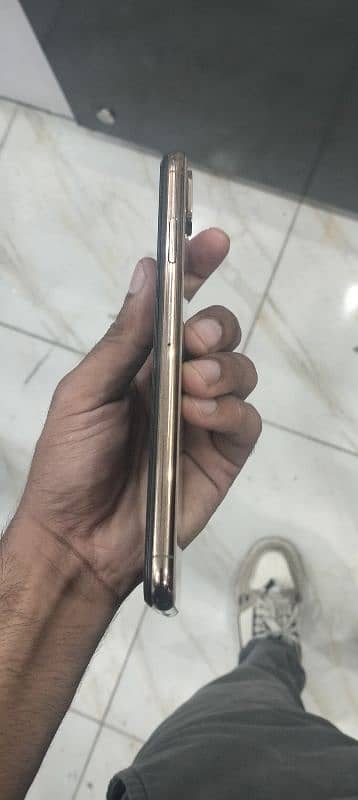 Iphone xs 64 gb jv LLA Model 2