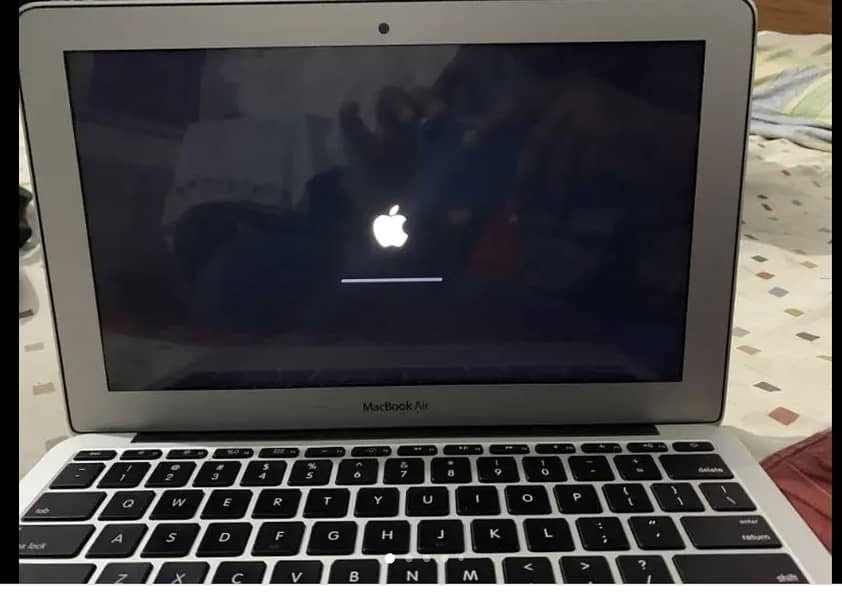 Macbook Air 2015 i5 8/128 2