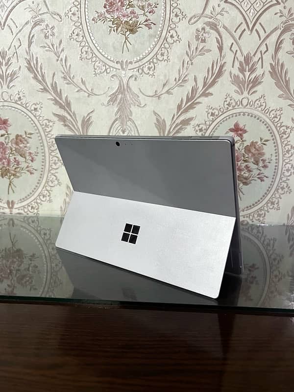 Surface pro 4 | 5 | 6 , Surface laptop 1 | 2 | 3 , [COD all over pak] 2