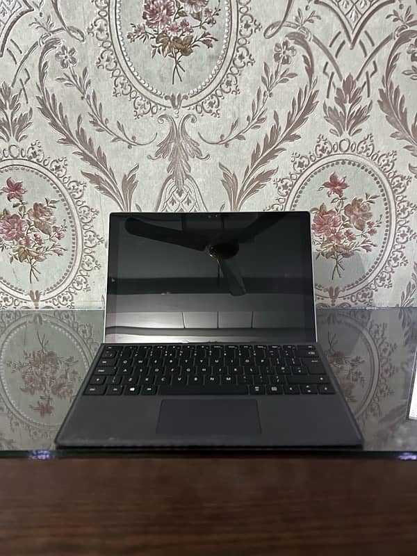 Surface pro 4 | 5 | 6 , Surface laptop 1 | 2 | 3 , [COD all over pak] 6