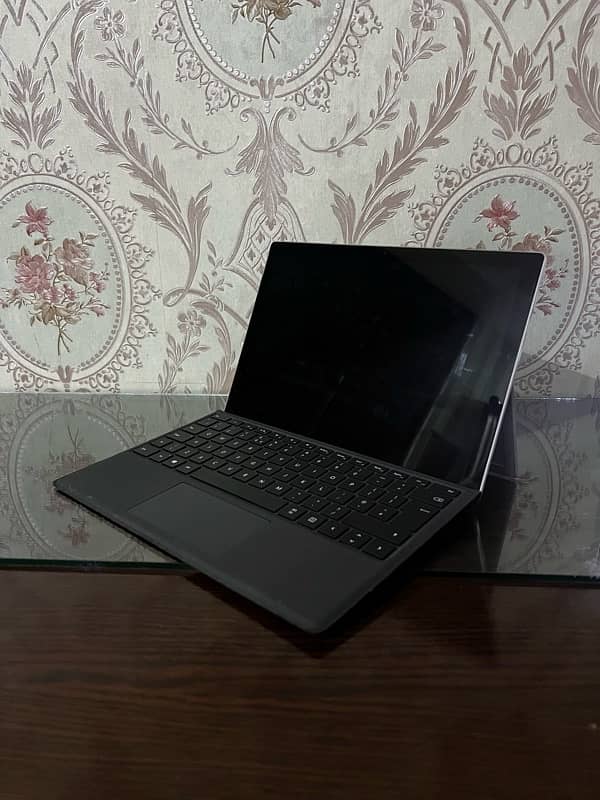 Surface pro 4 | 5 | 6 , Surface laptop 1 | 2 | 3 , [COD all over pak] 7