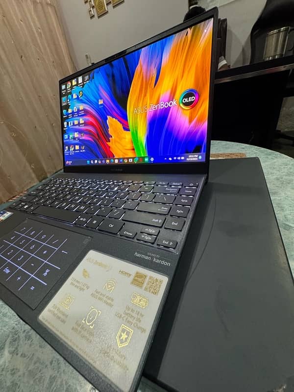 ASUS ZENBOOK 13 7