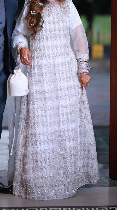 White birdal maxi/walima maxi/party dress/formal dress/birdal dress 1