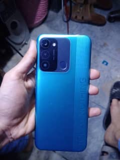 Tecno spark 8c