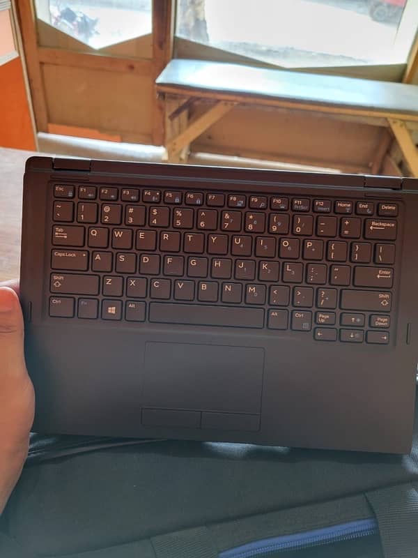 dell latitude 5279 laptop for sale new condition 2