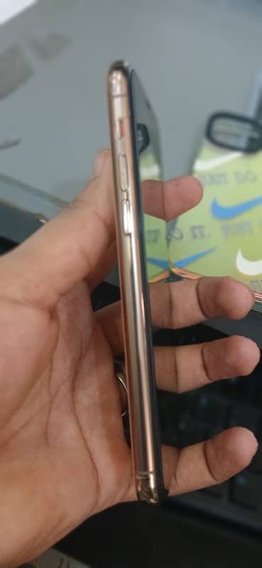 iPhone 11pro 256 gb factory unlock 2