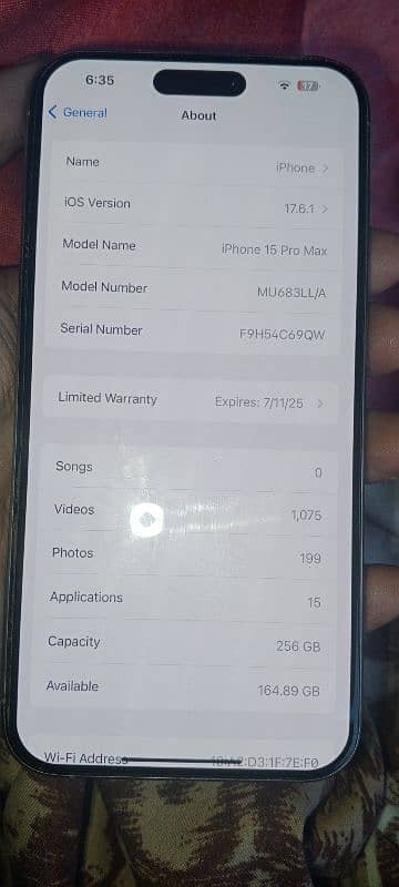 iPhone 15 pro Max 256GB water pack box and charge hai 2