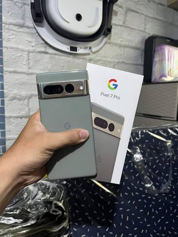 Google pixel 7pro 12/128 GB 03230916581 my what'sap 0