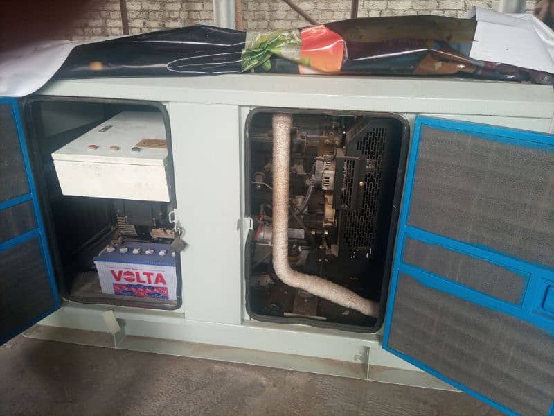 Perkins Genset 30kva only 450hours used 5