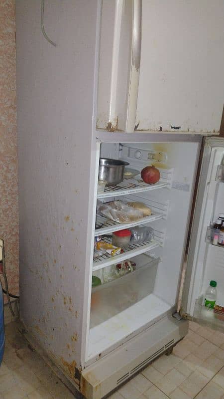 Pel used freezer. 1