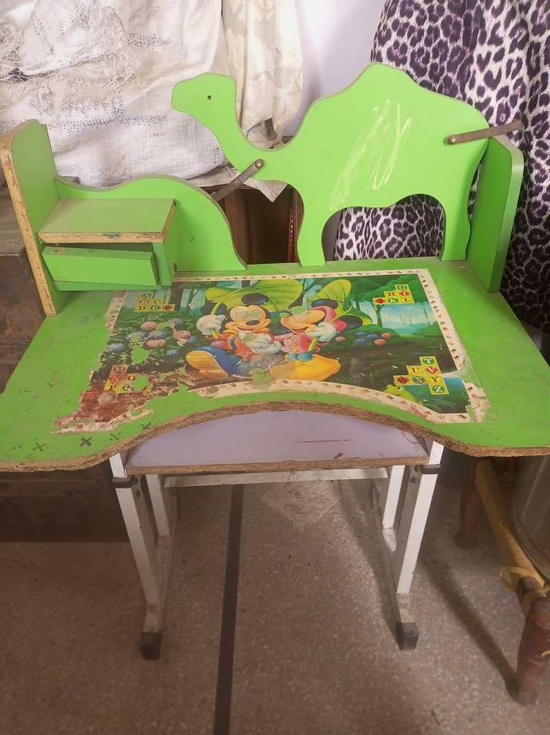 Children Table, Childrens Study Table, Kids Table, Study Table 1