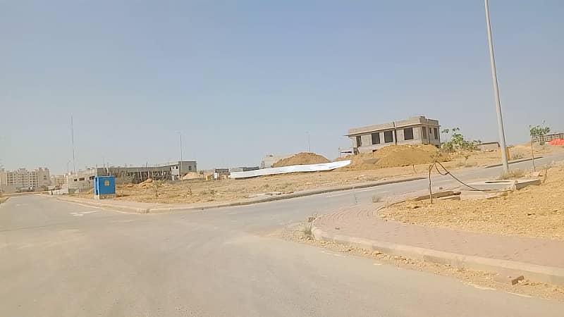 250sq yd plot in Precicnt-8 FOR SALE. Most developing precicnt of BTK near Bahria Heights and Grand Mosque 0