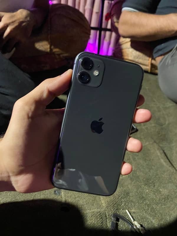 iphone 11 64 GB 0