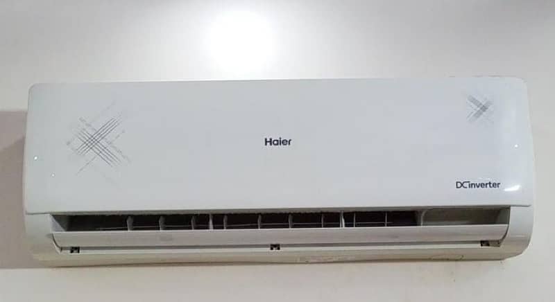 Haier DC inverter 1.5 ton. 1 year old. Working 0