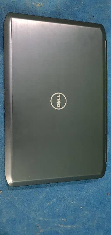 Dell Latitude E5530-i3 3rd gen-8GB-128 SSD-320 HDD-backlight keyboard 1