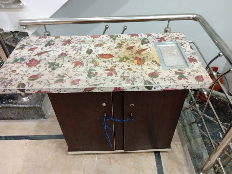 pressing table 0