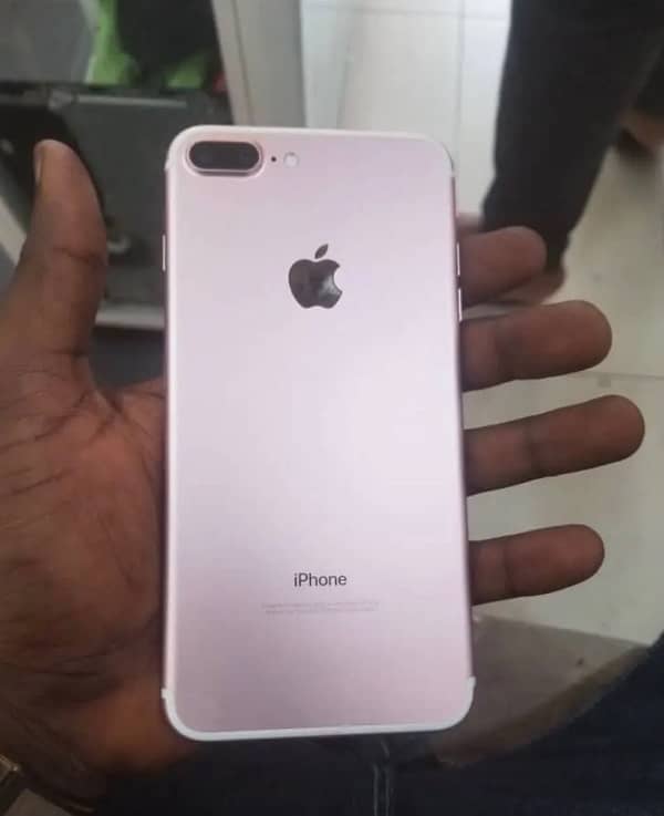 7 plus PTA aproved 128 gb 0