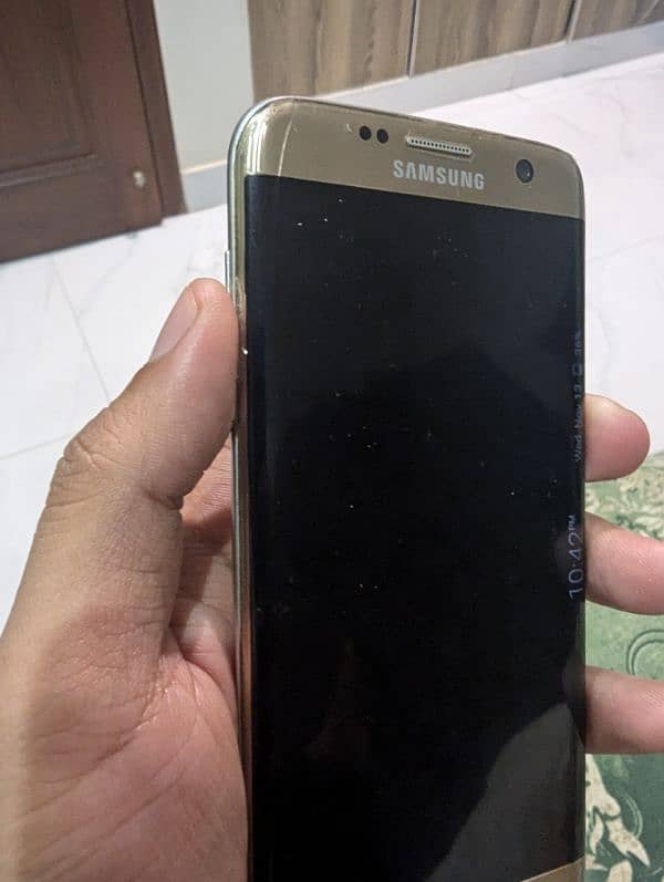 Samsung s7 edge (non pta) urgent sale / exchange possible 2