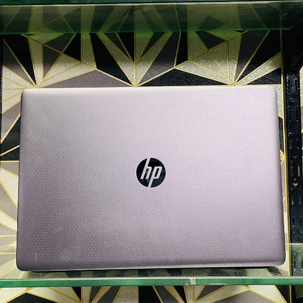 HP ZBook Studio | Core i7 6th Gen | 32GB Ram | Nvidia 4GB Graphic Card 6