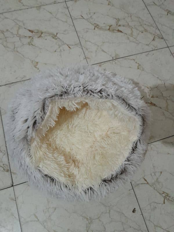 PET DOG & CAT BEDS 5