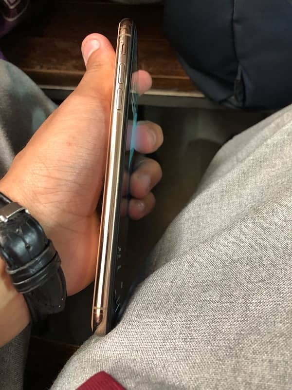 iPhone XS MAX pta approved 6