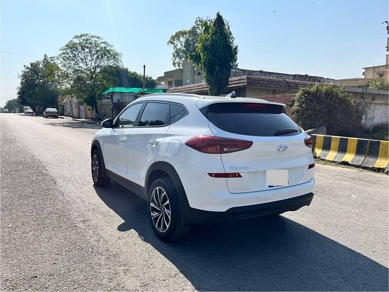 Hyundai Tucson 2024 FWD GLS 4