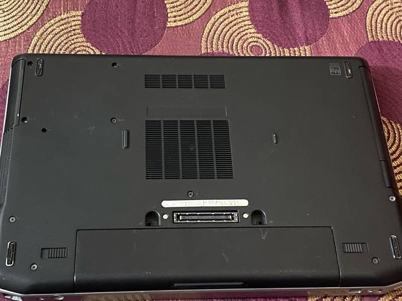 Dell latitude E6420 1