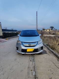 Honda Freed 2012