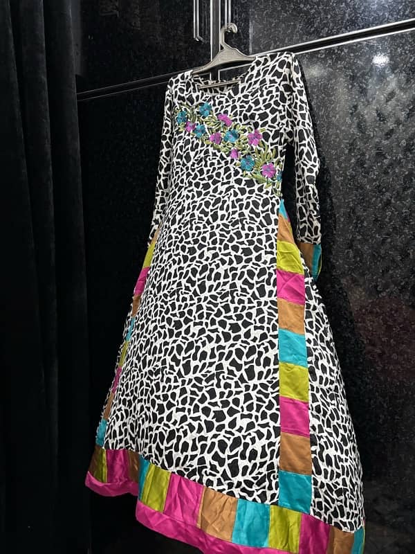 Winter stuff long frock with printed dupatta medium size 0