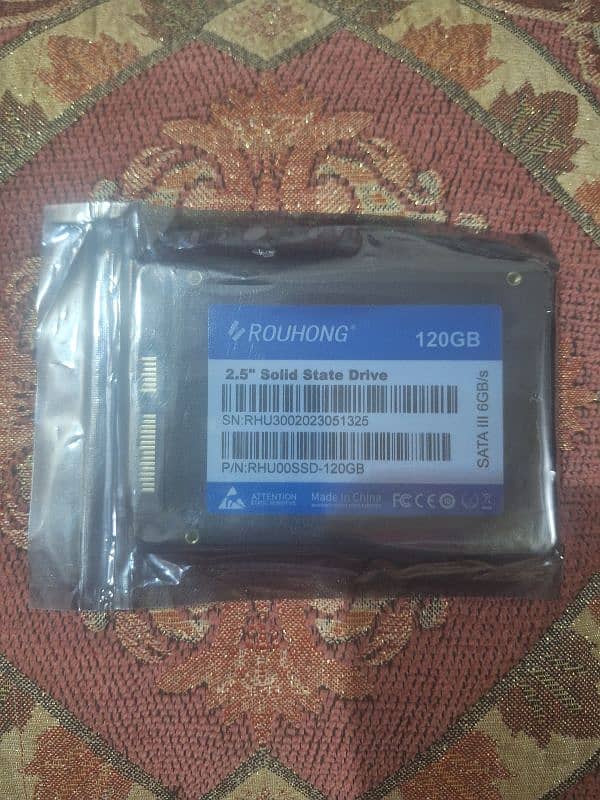 120GB SATA SSD ROUHONG Brand New (Delivery not possible) 1