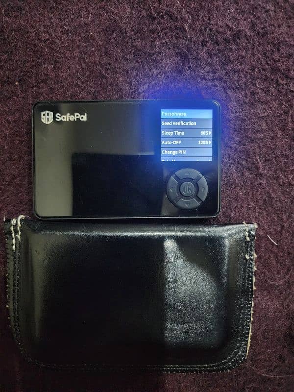 Safepal S1 Hardware Wallet 1