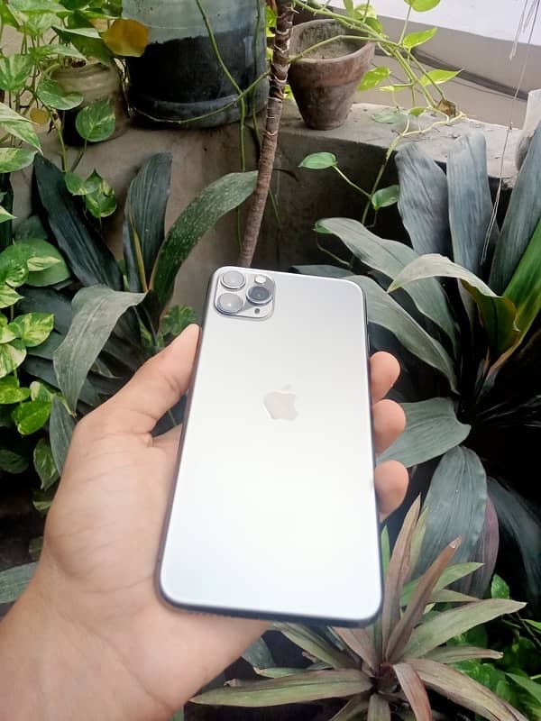 iPhone 11 Pro Max Duel Pta 256GB 0