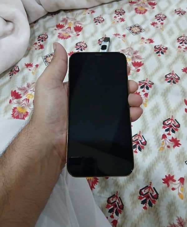 IPHONE 12 PRO MAX 256gb PTA APPROVED 6