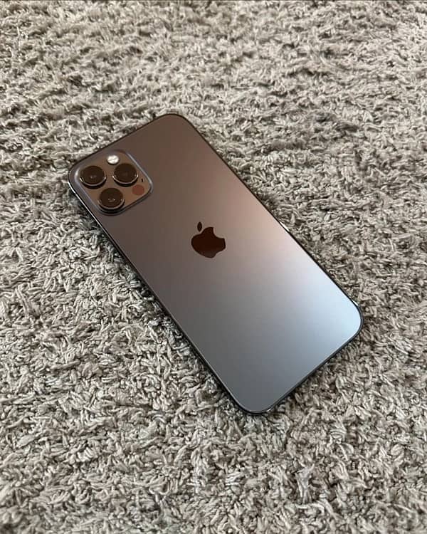 iPhone 12 pro Factory Unlocked Non-PTA 1