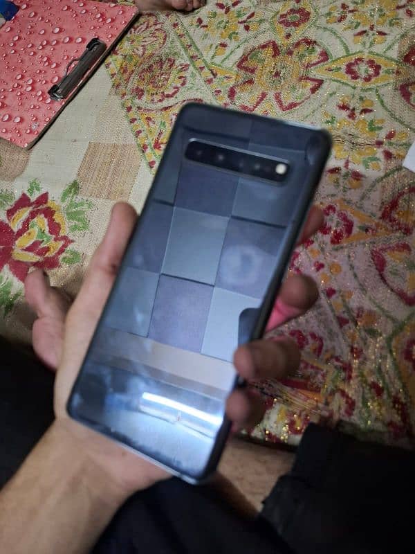 Samsung S10 plus 5g For Sale , 10 Over 10 Condition scratchless. 5