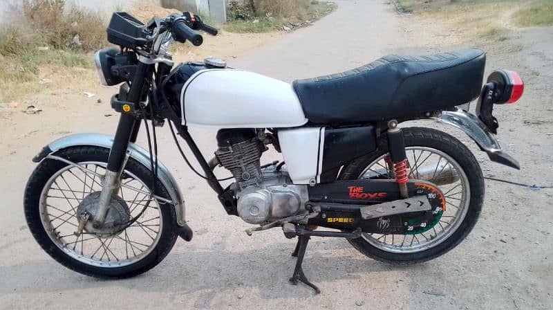 Honda 125 mdl 2009 fsd number 1