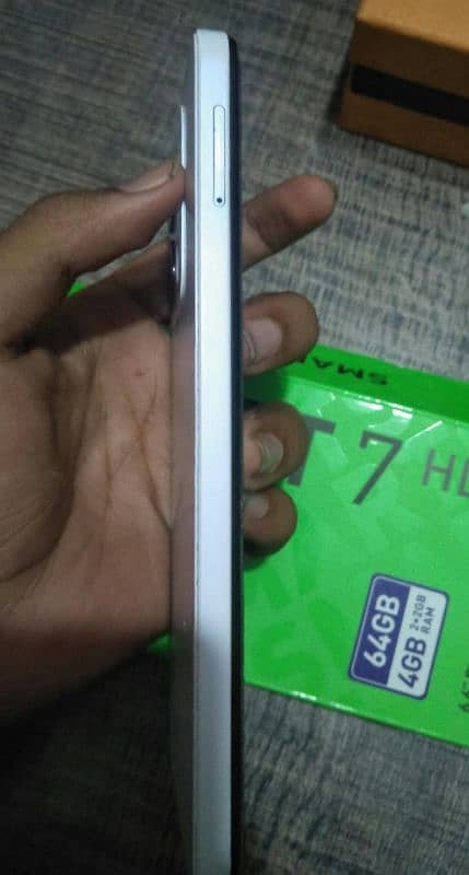 Infinix Smart 7  4/64 6