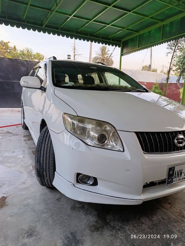 Toyota Corolla Fielder 2006 3