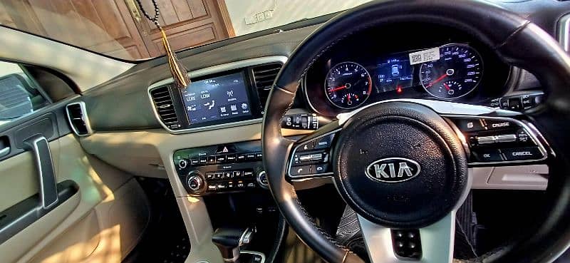 KIA Sportage 2022 10