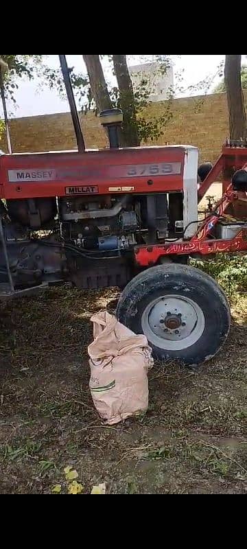 Massey Ferguson 375S 6