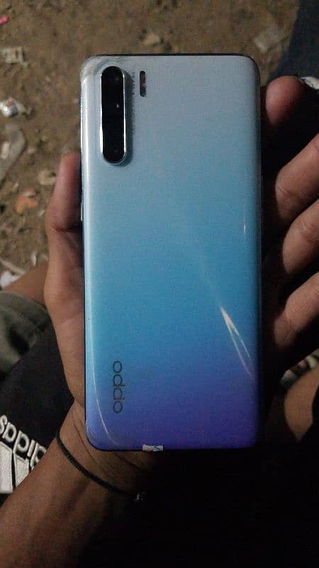 oppo f15 0