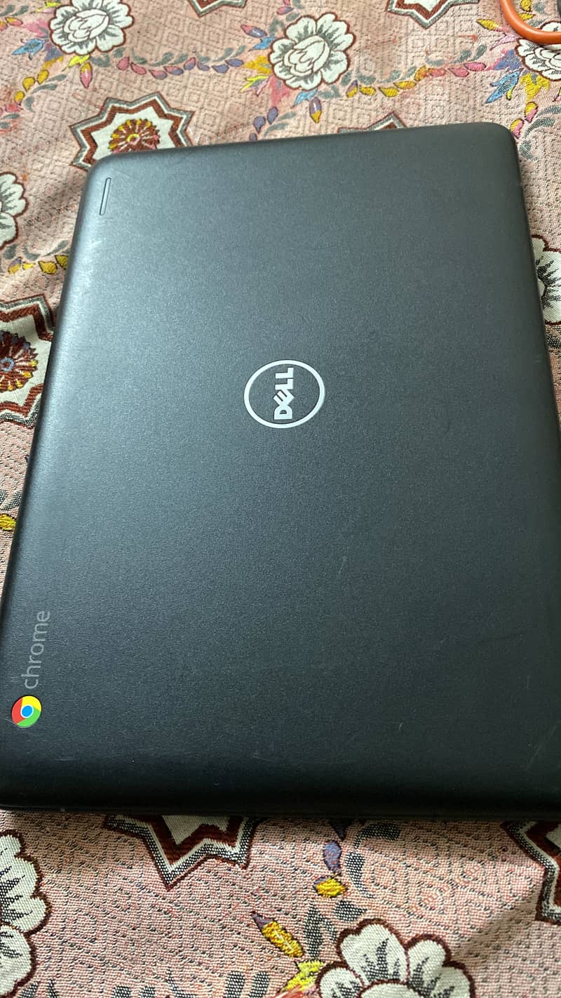 Dell chromebook touch screen with original charger 7