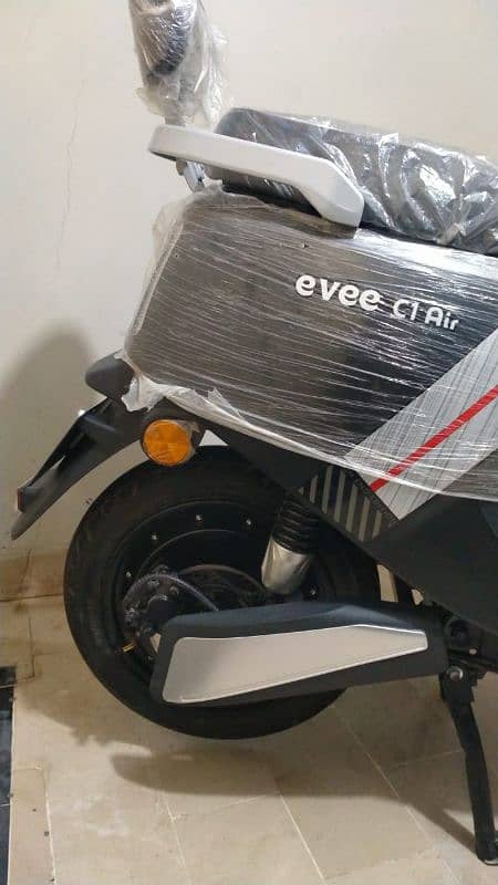 Evee c1 scooter (Scooty) brand new for sale 3