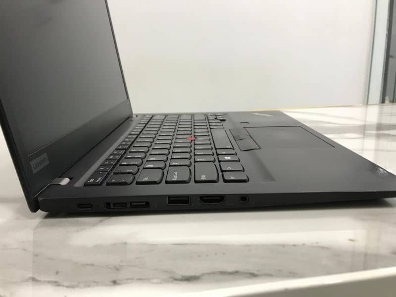 Lenovo ThinkPad T490s - 14" FHD, Core i7, 32GB RAM, 256GB SSD NVMe 4