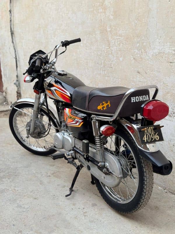 Honda 125 2022 Model 10