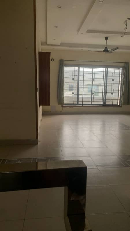 DC colony 1 kanal upper portion for rent 5