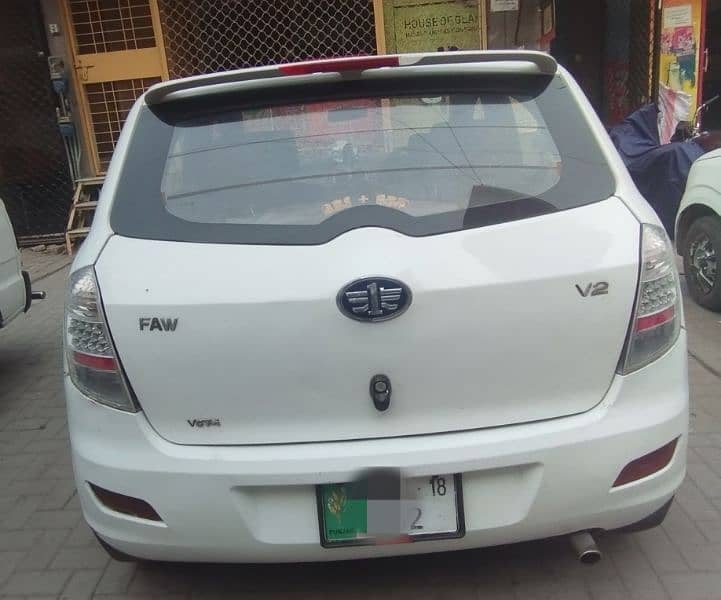 FAW V2 2018 excellent and new car in Mehran price 6